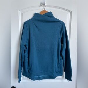 Athleta Blue Cozy Karma Sweatshirt